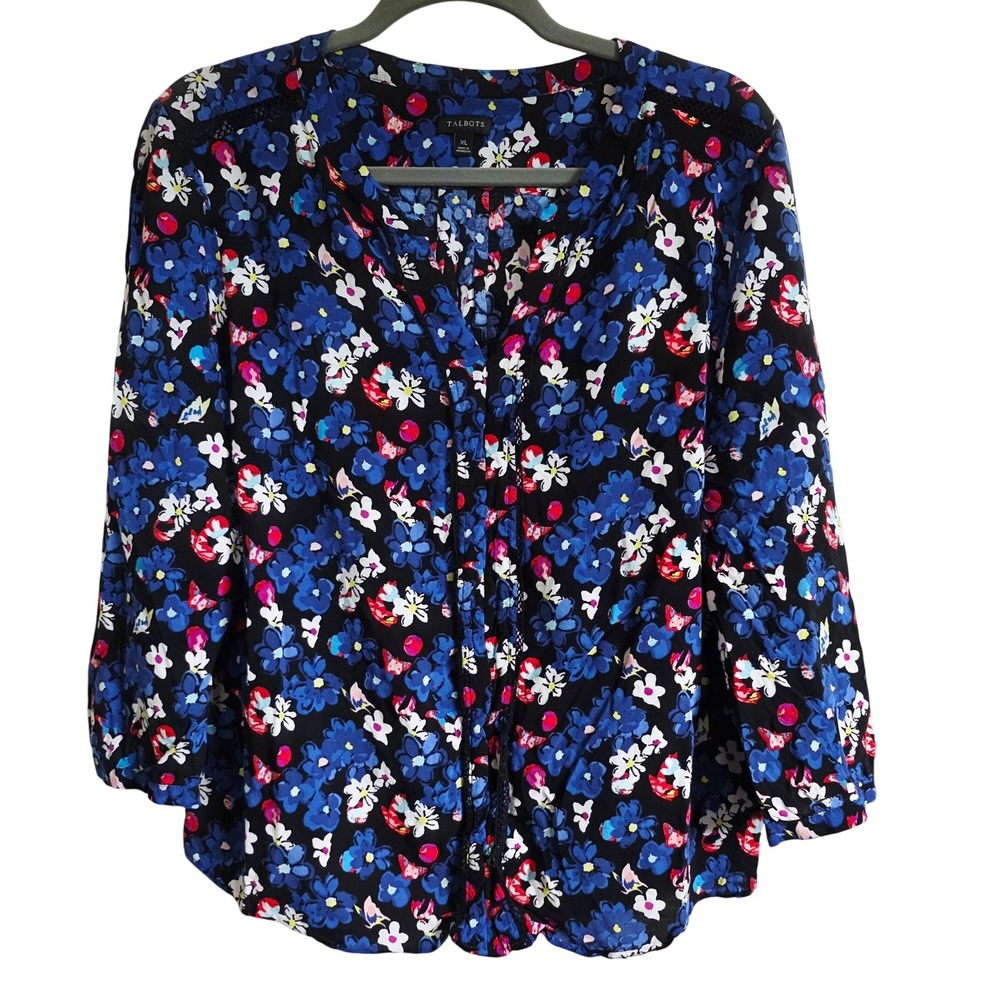 Talbots XL Blue Floral Rayon Henley Blouse 3/4 Sleeve‎ Pleated V-Neck Flirty